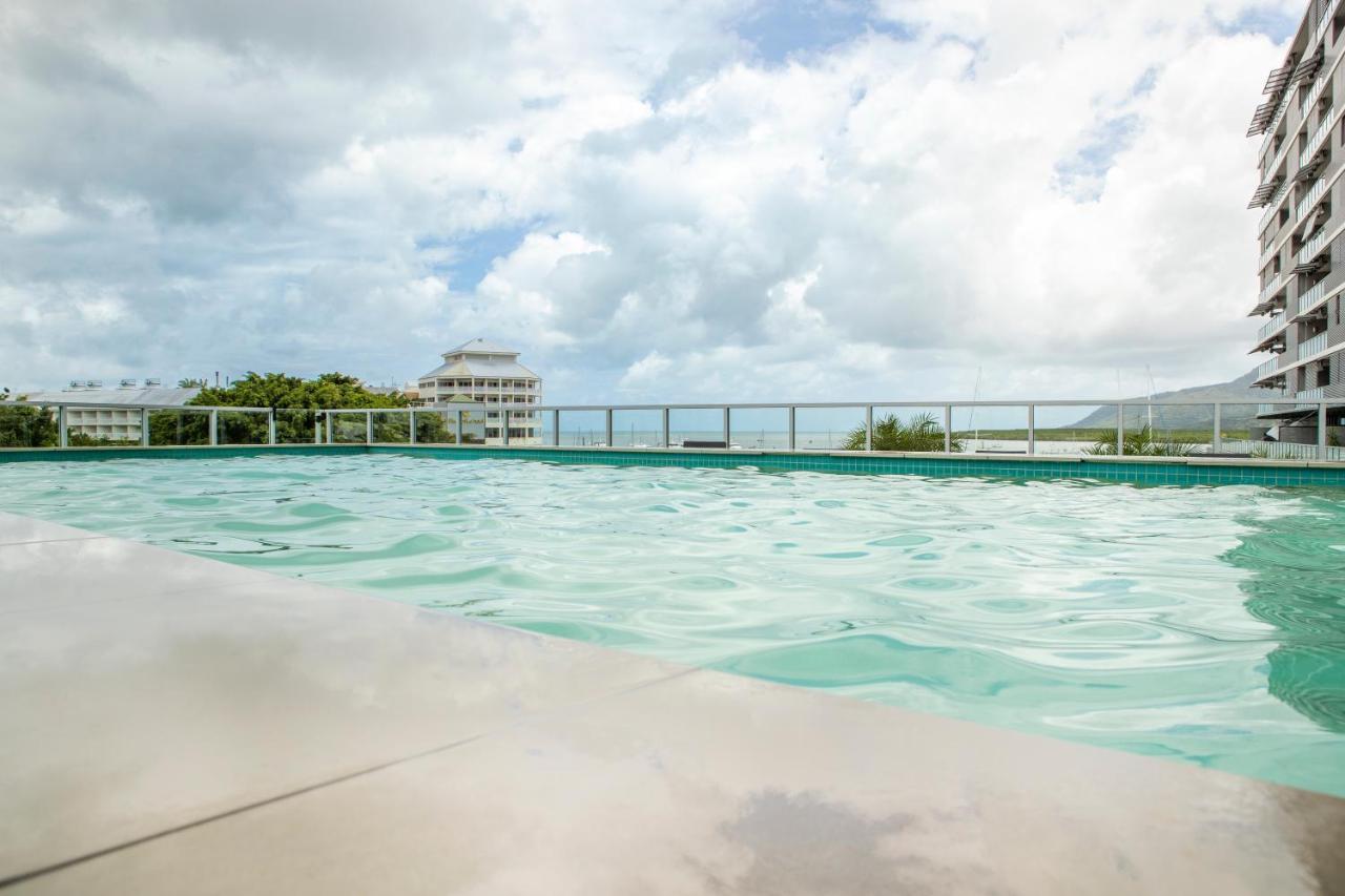 Cairns Waterfront Luxury At Harbourlights Apartman Kültér fotó