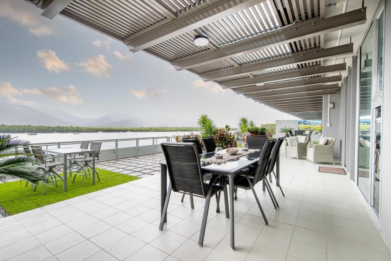 Cairns Waterfront Luxury At Harbourlights Apartman Kültér fotó