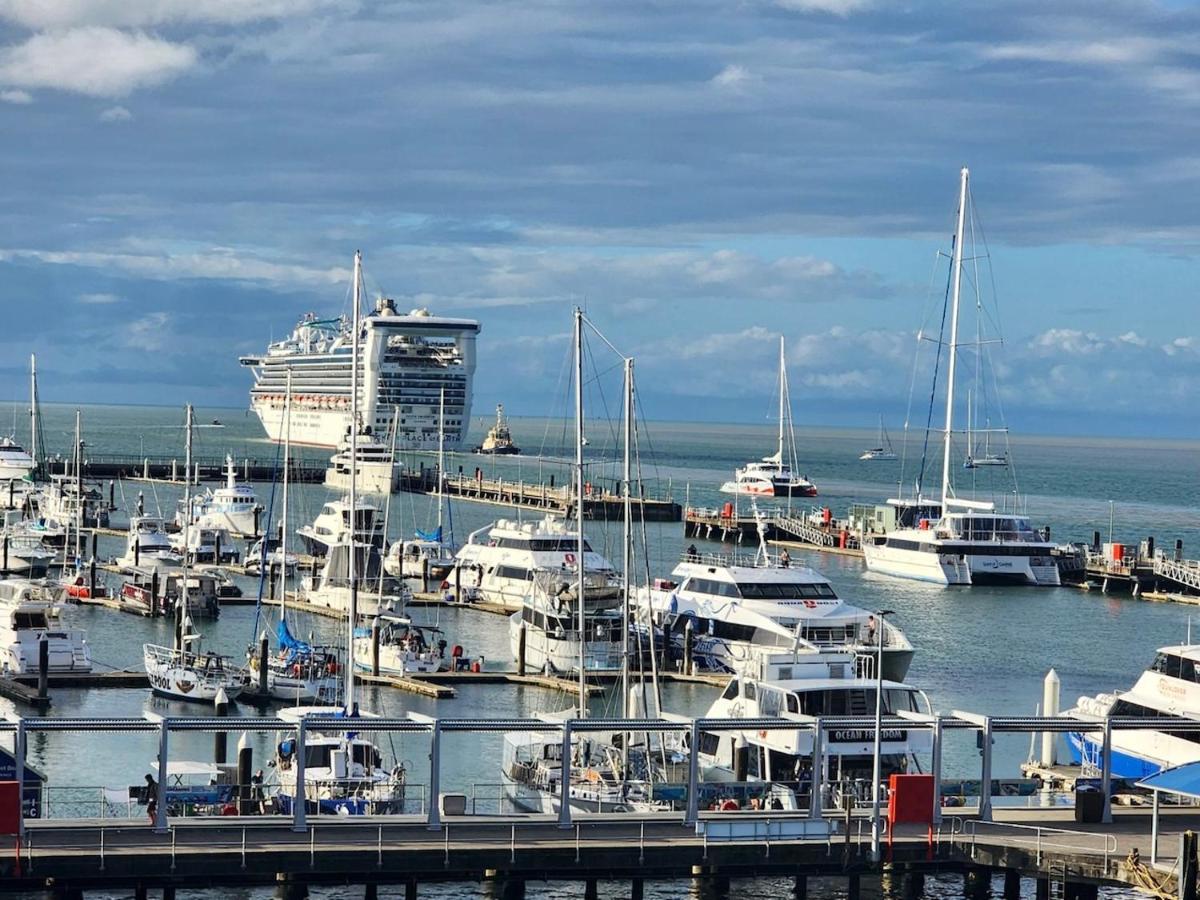 Cairns Waterfront Luxury At Harbourlights Apartman Kültér fotó